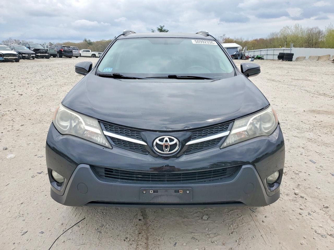 2015 TOYOTA RAV4