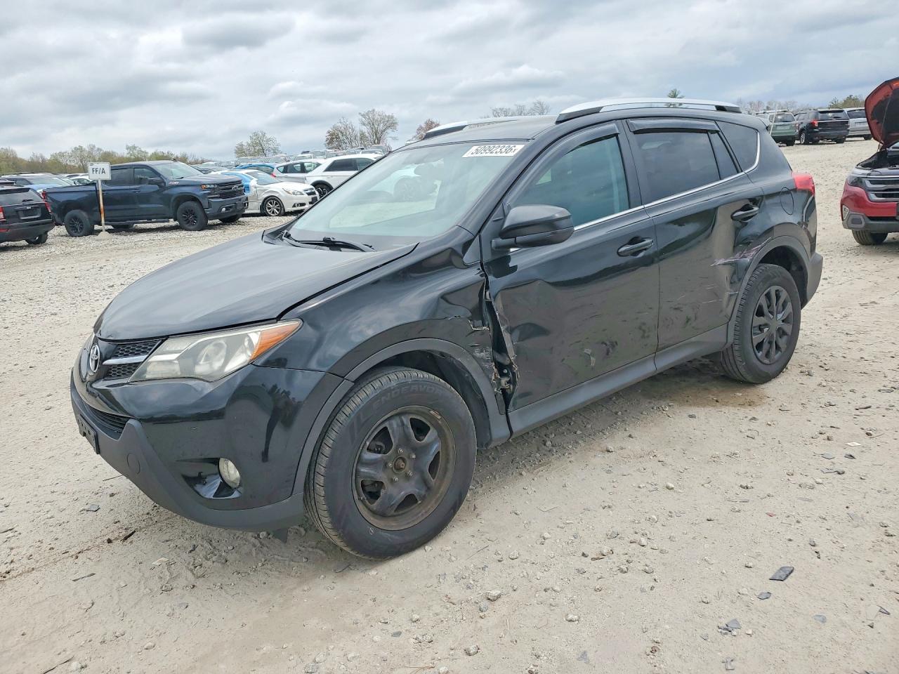 2015 TOYOTA RAV4