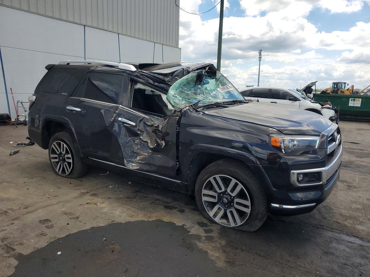 2022 TOYOTA 4RUNNER