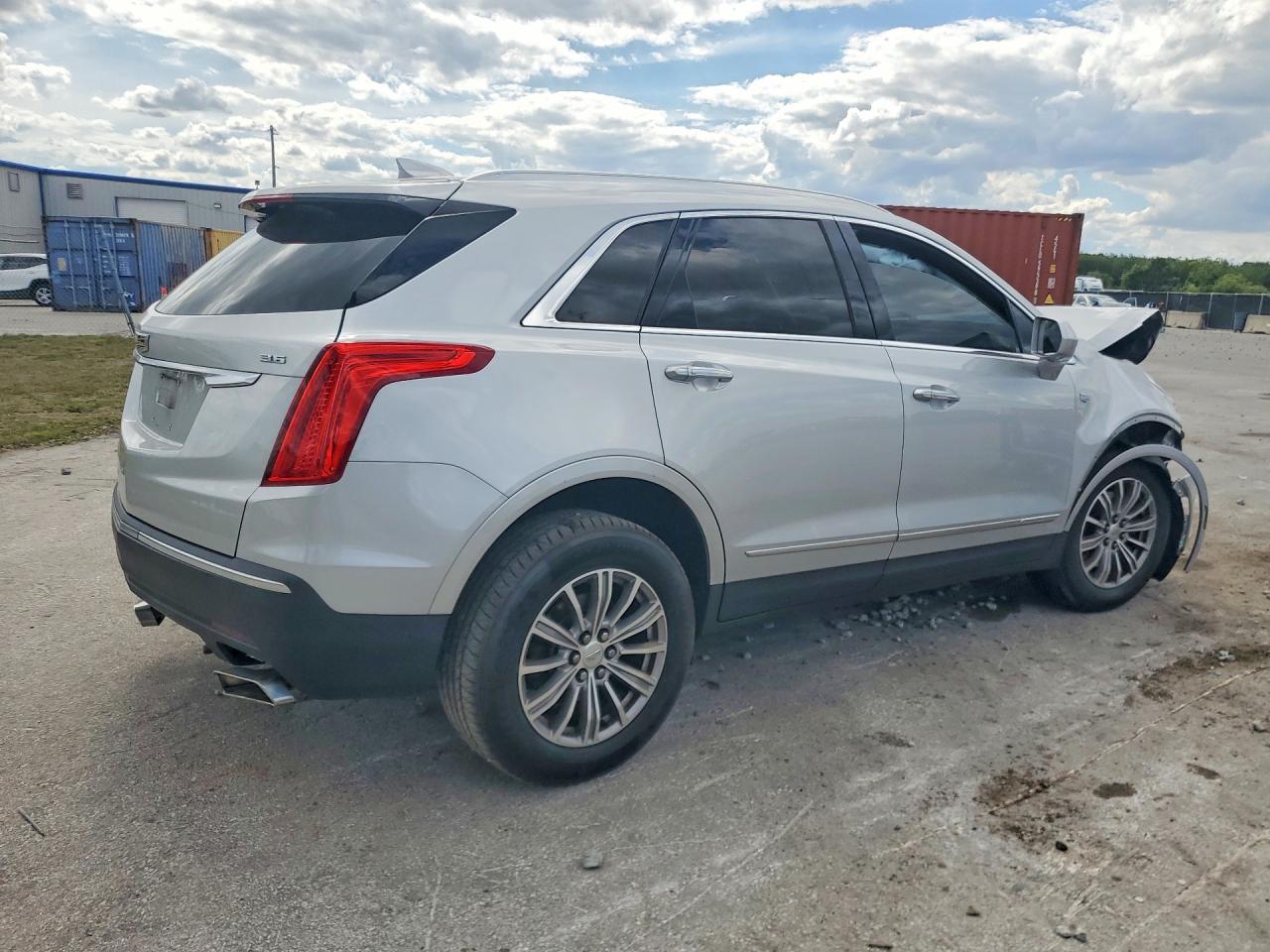 2019 CADILLAC XT5