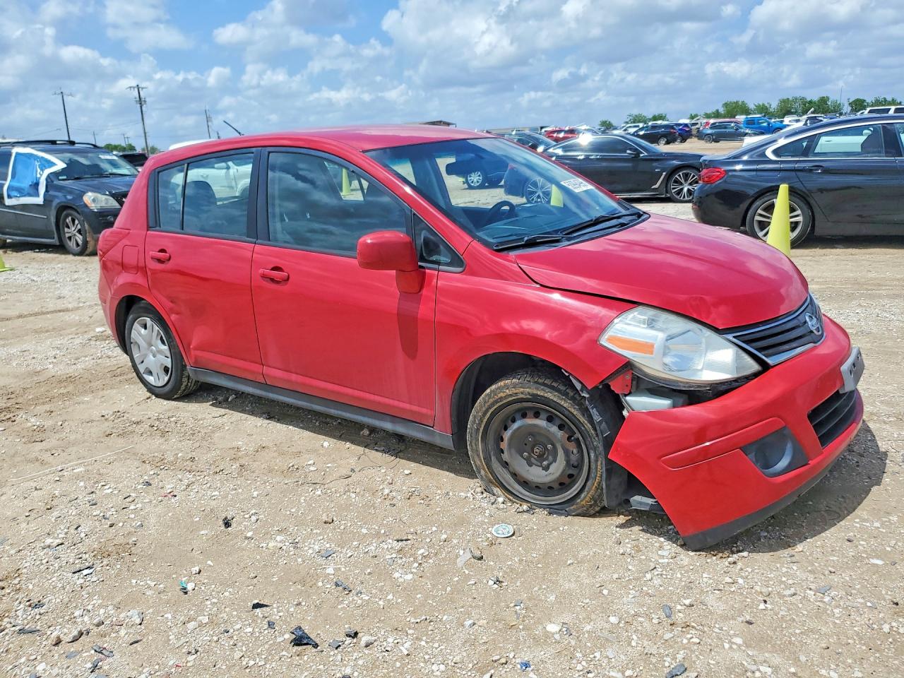 2012 NISSAN VERSA 1.8