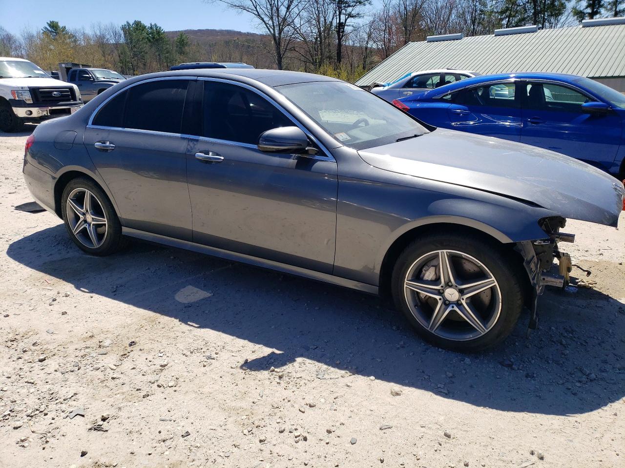 2017 MERCEDES BENZ E-CLASS
