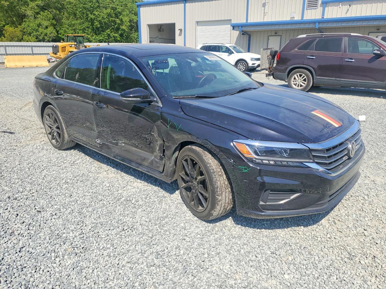 2021 VOLKSWAGEN PASSAT