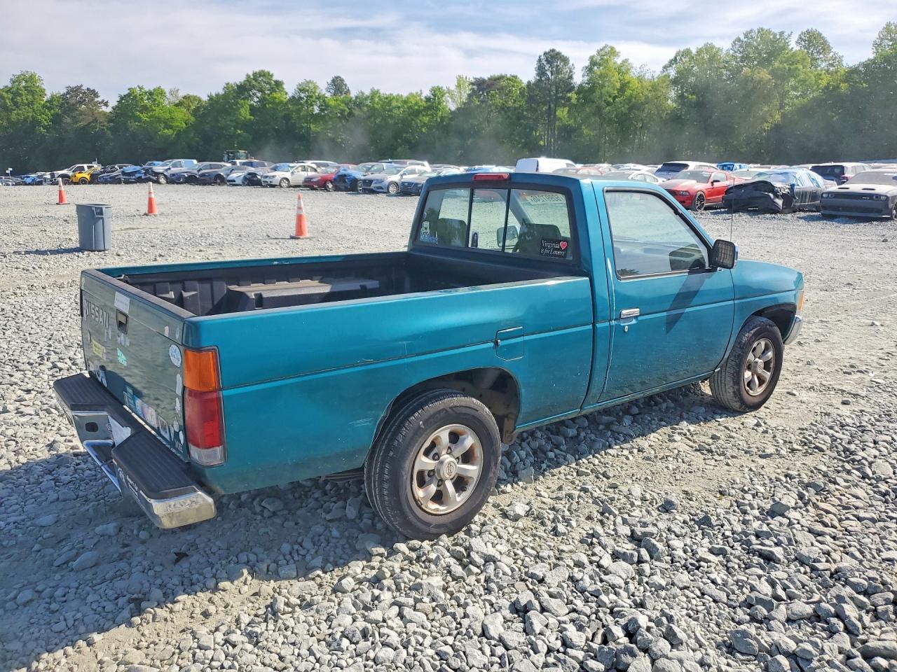 1997 NISSAN NAVARA
