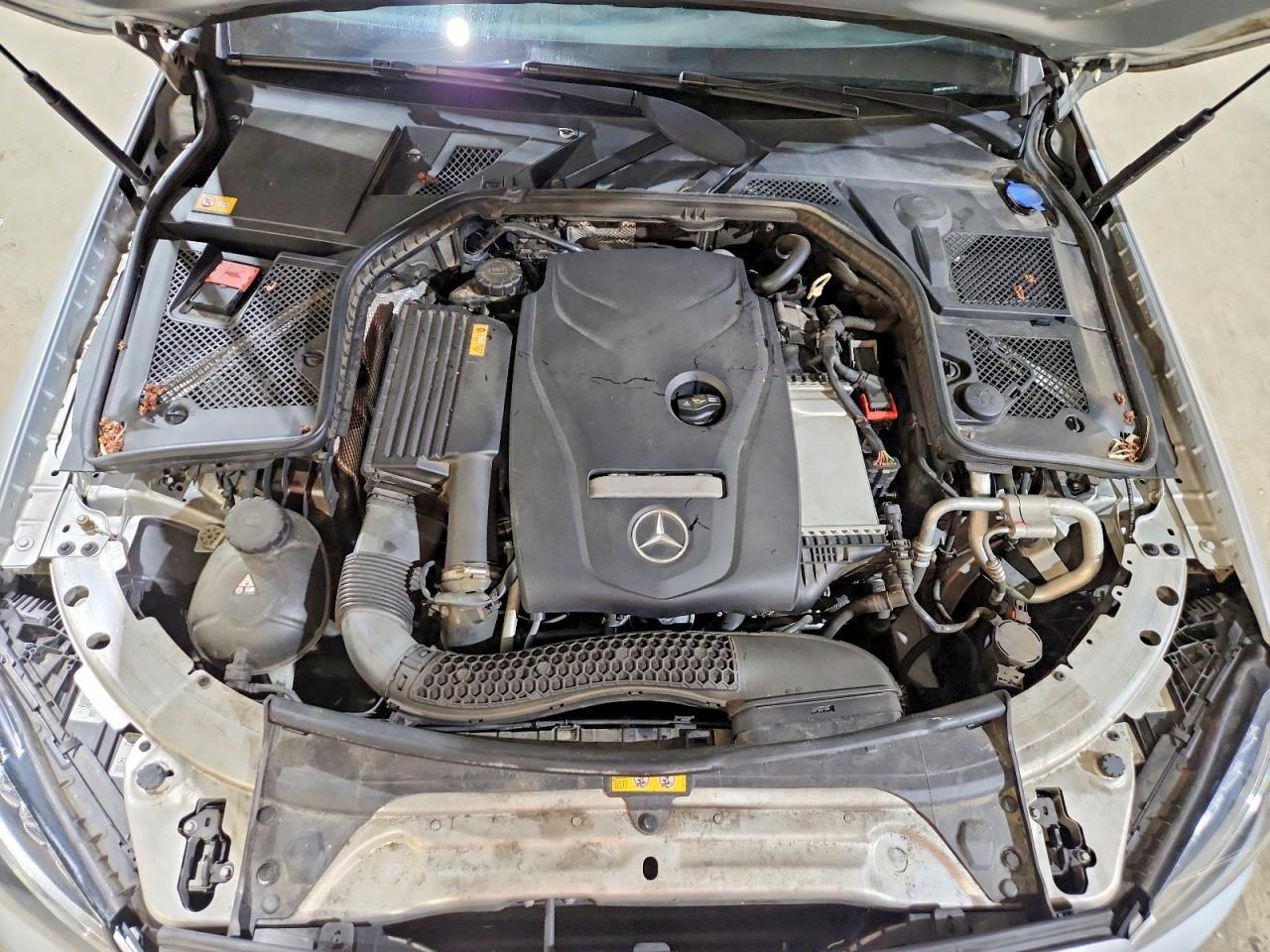 2015 MERCEDES-BENZ C-CLASS