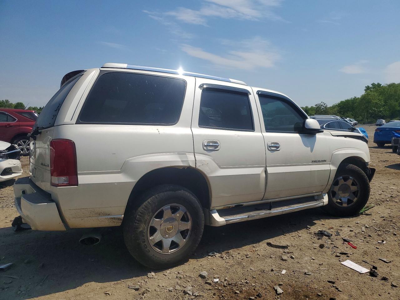 2004 CADILLAC ESCALADE L