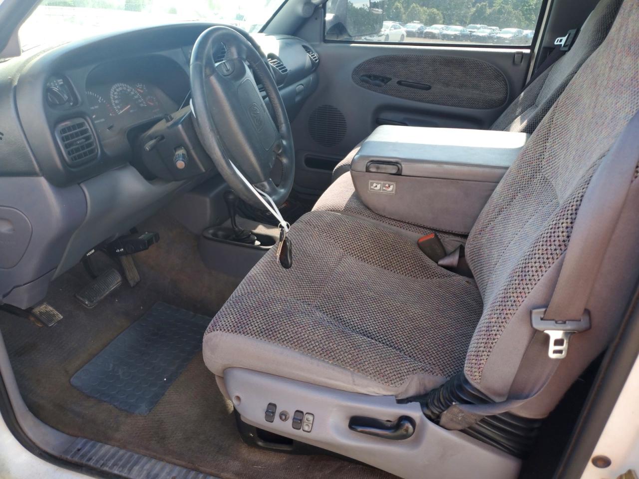 2000 DODGE RAM 2500