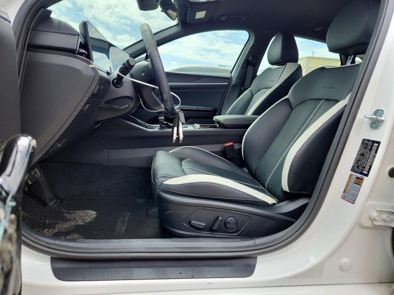 2025 KIA K5