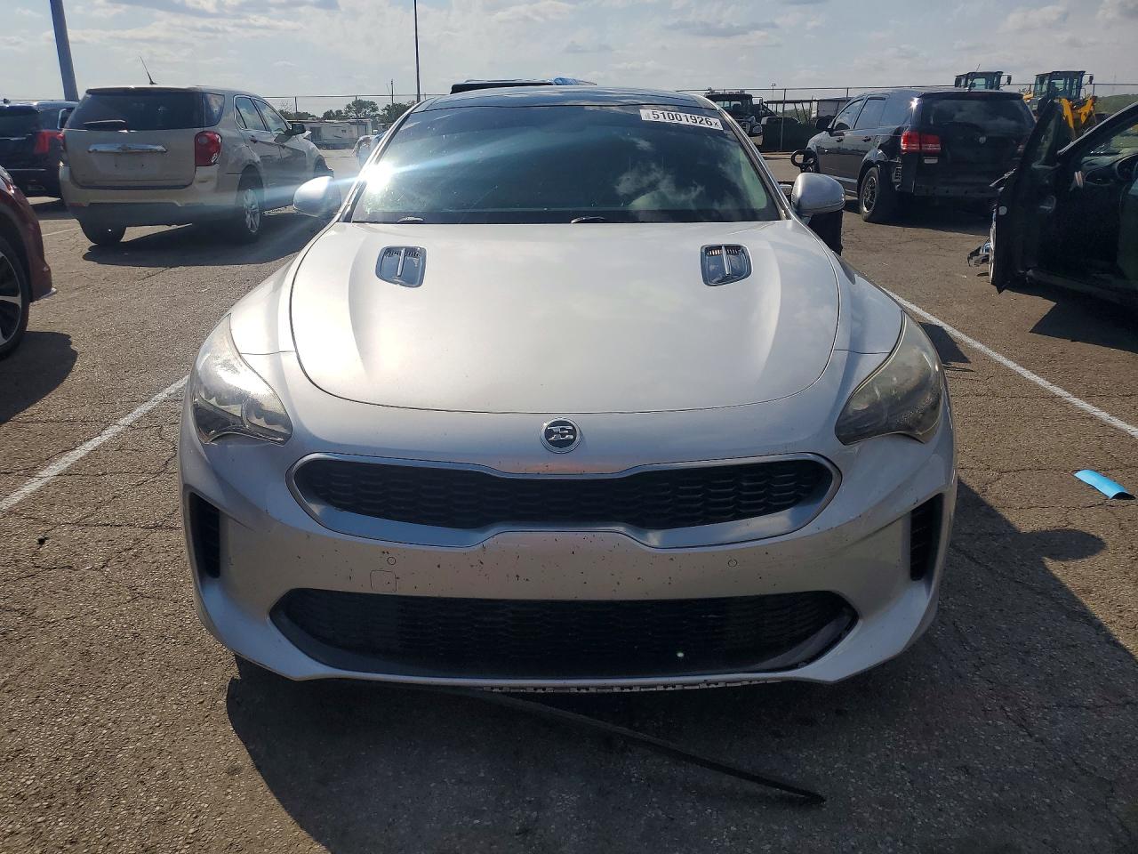 2018 KIA STINGER