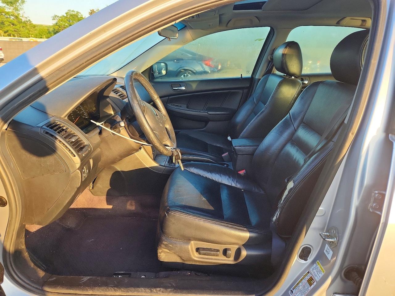 2005 HONDA ACCORD