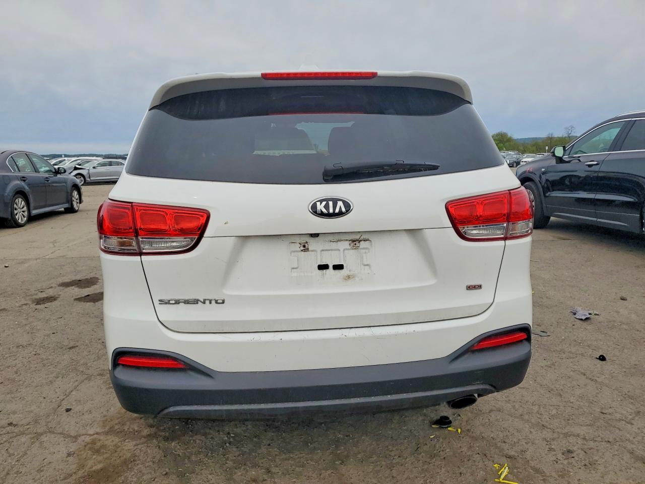 2016 KIA SORENTO