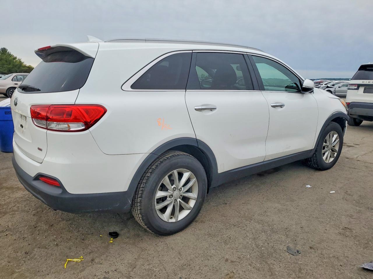 2016 KIA SORENTO