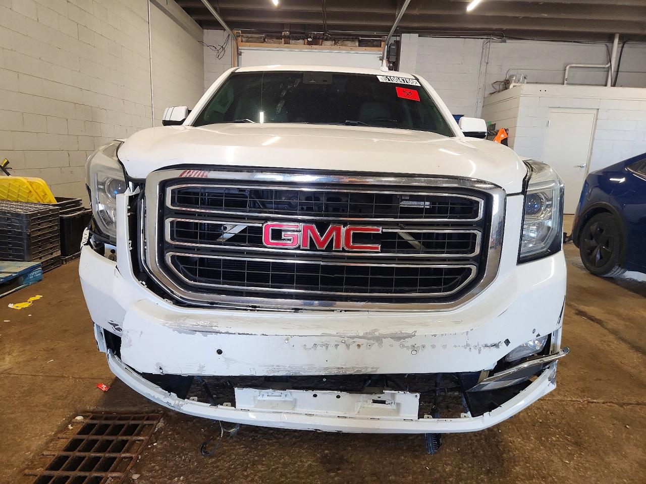 2015 GMC YUKON