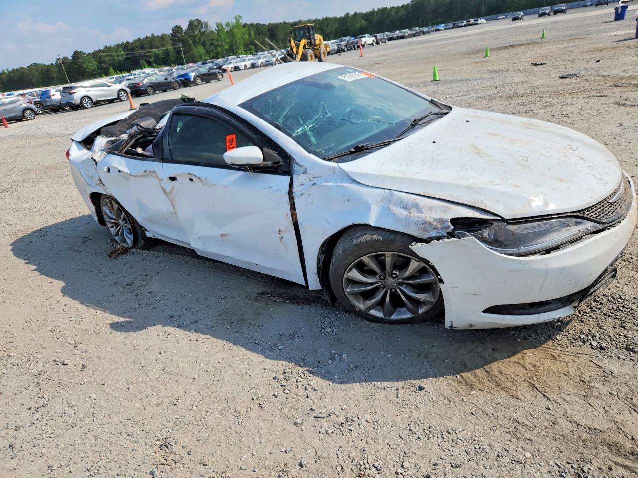 2015 CHRYSLER 200