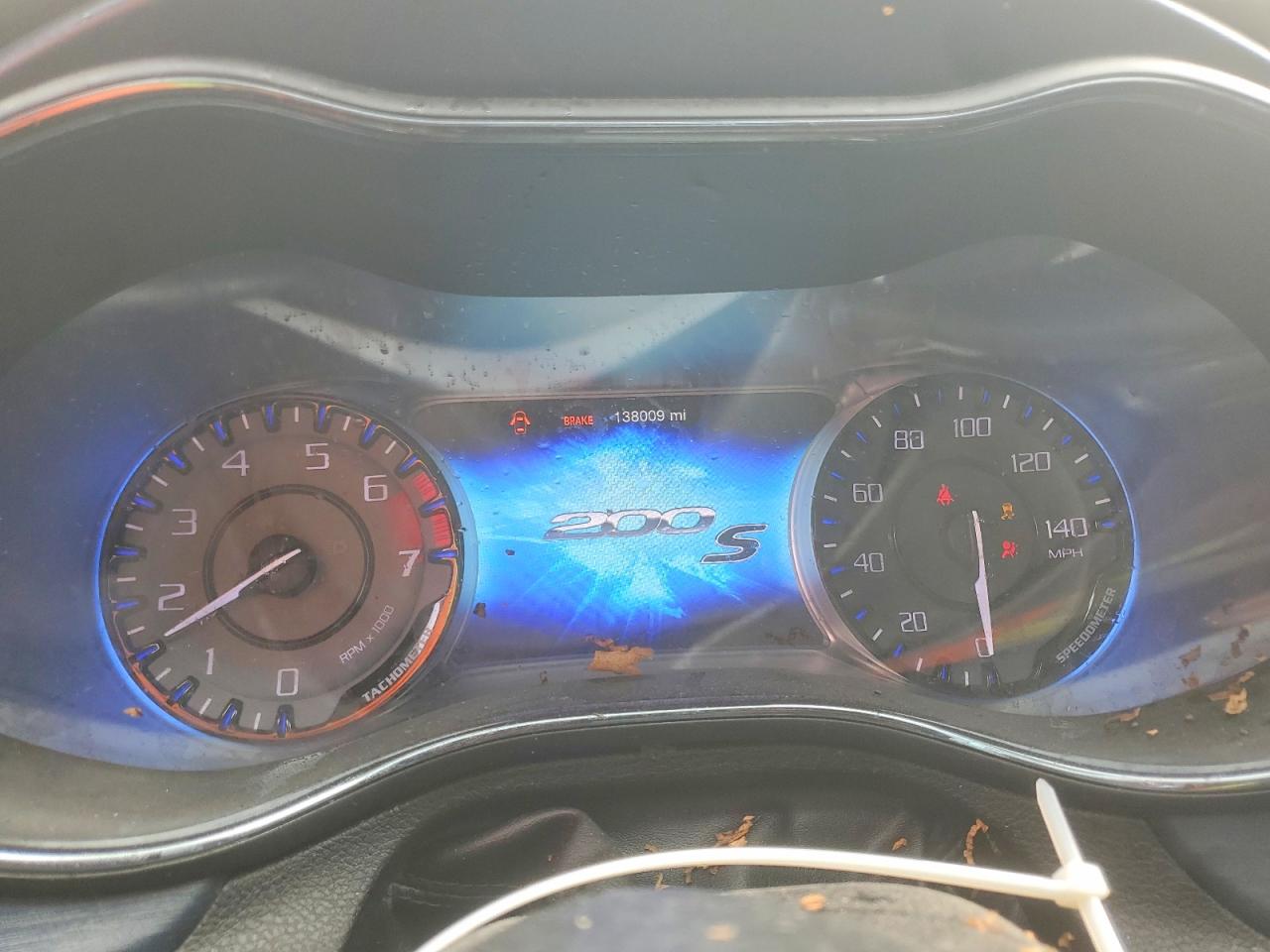 2015 CHRYSLER 200