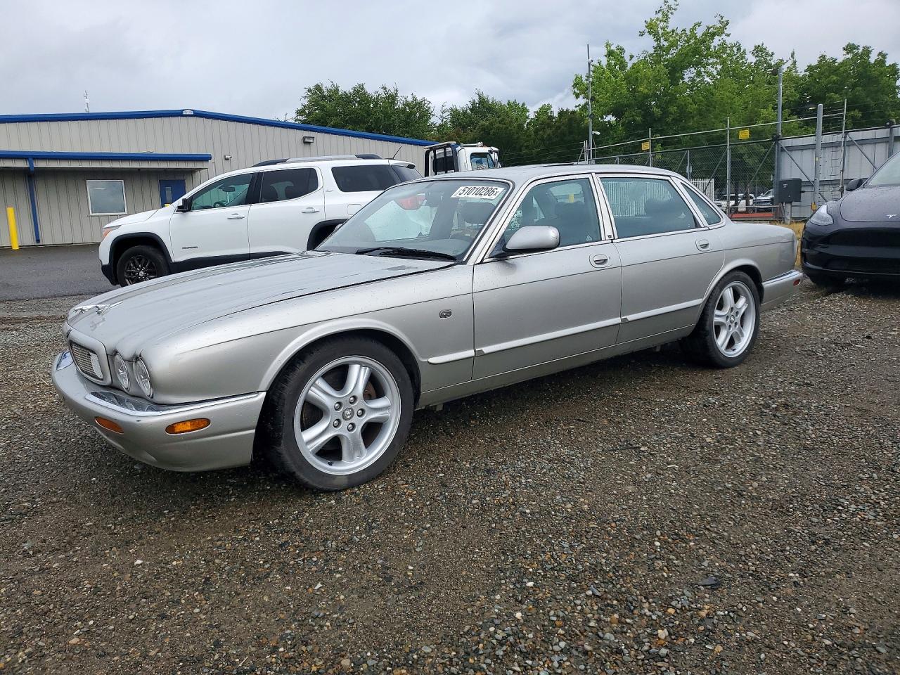 1999 JAGUAR XJR