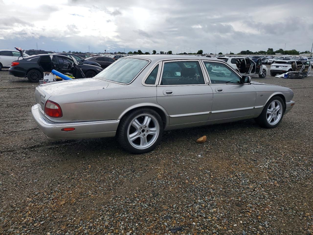 1999 JAGUAR XJR