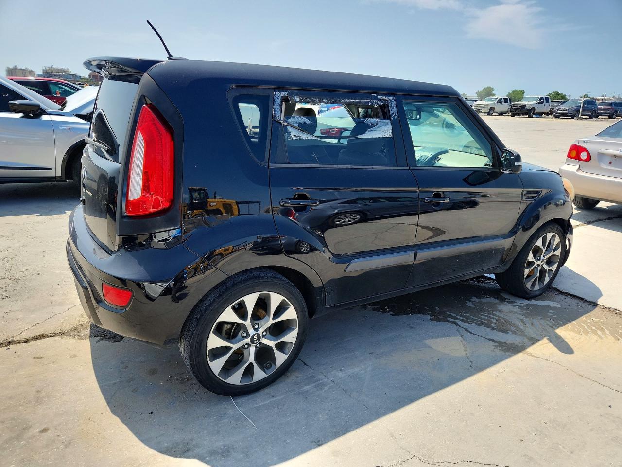 2013 KIA SOUL
