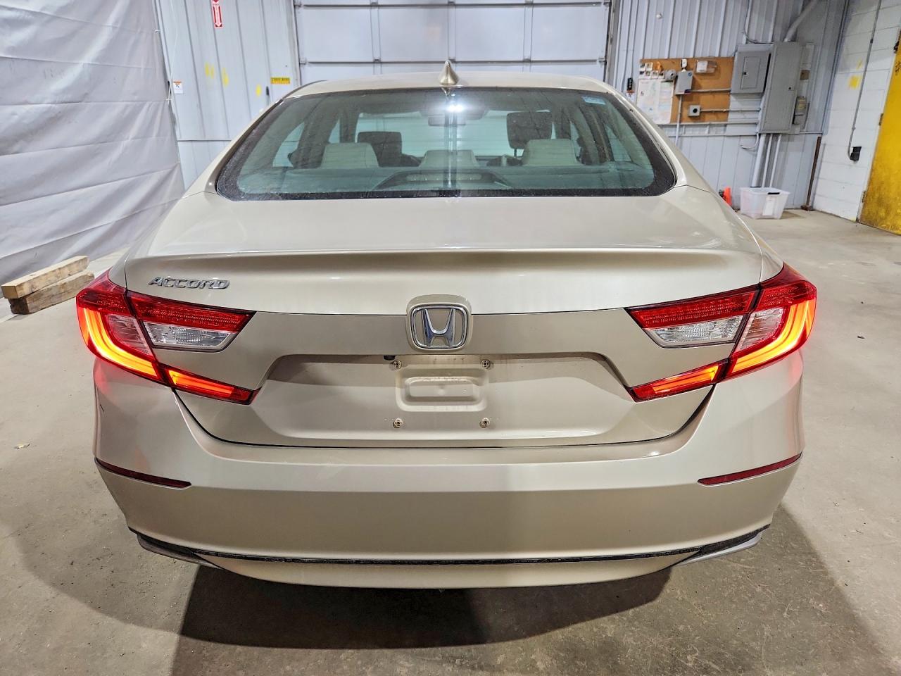 2019 HONDA ACCORD
