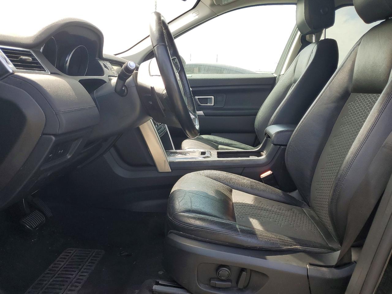 2019 LAND ROVER DISCOVERY