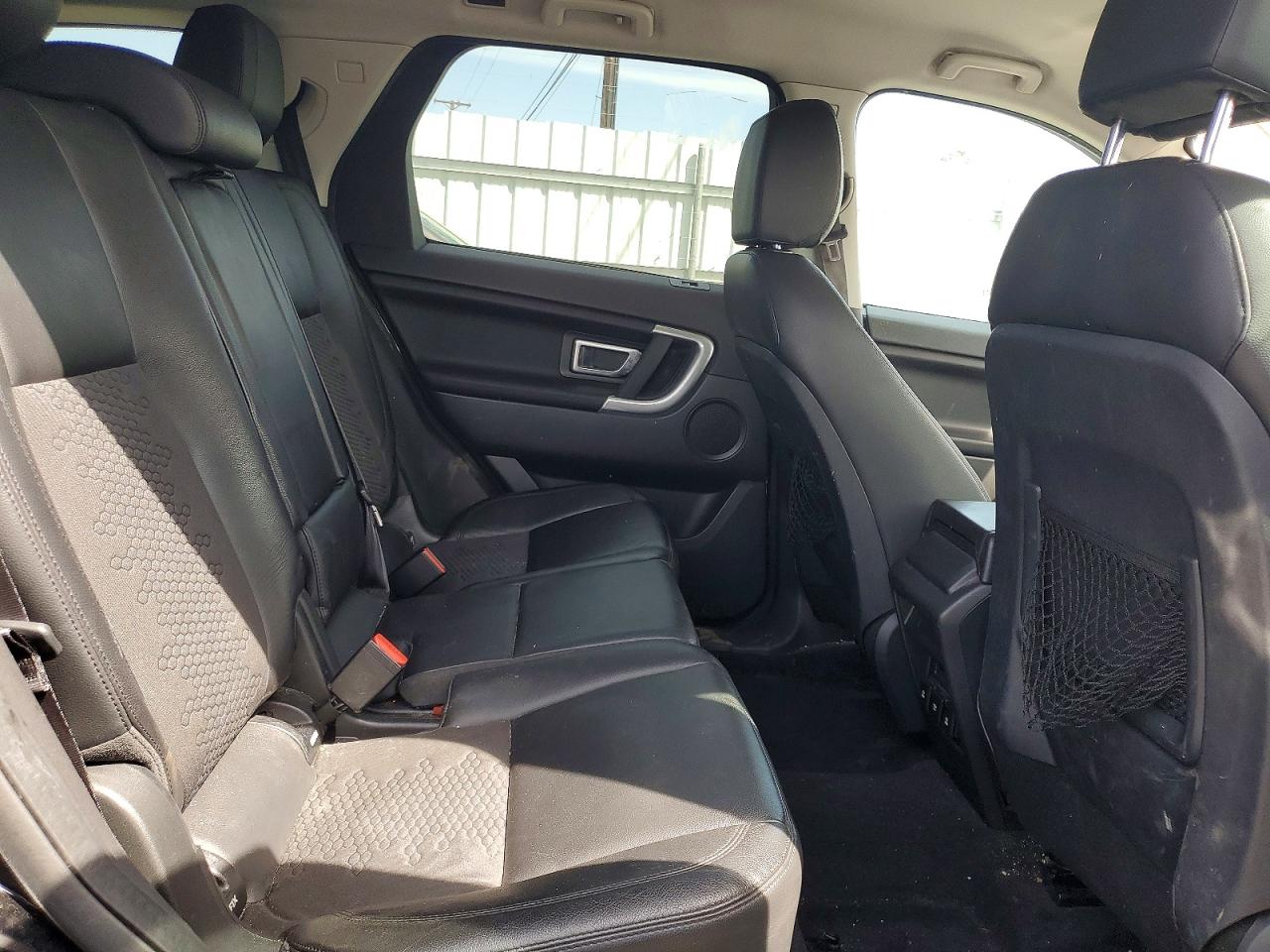 2019 LAND ROVER DISCOVERY
