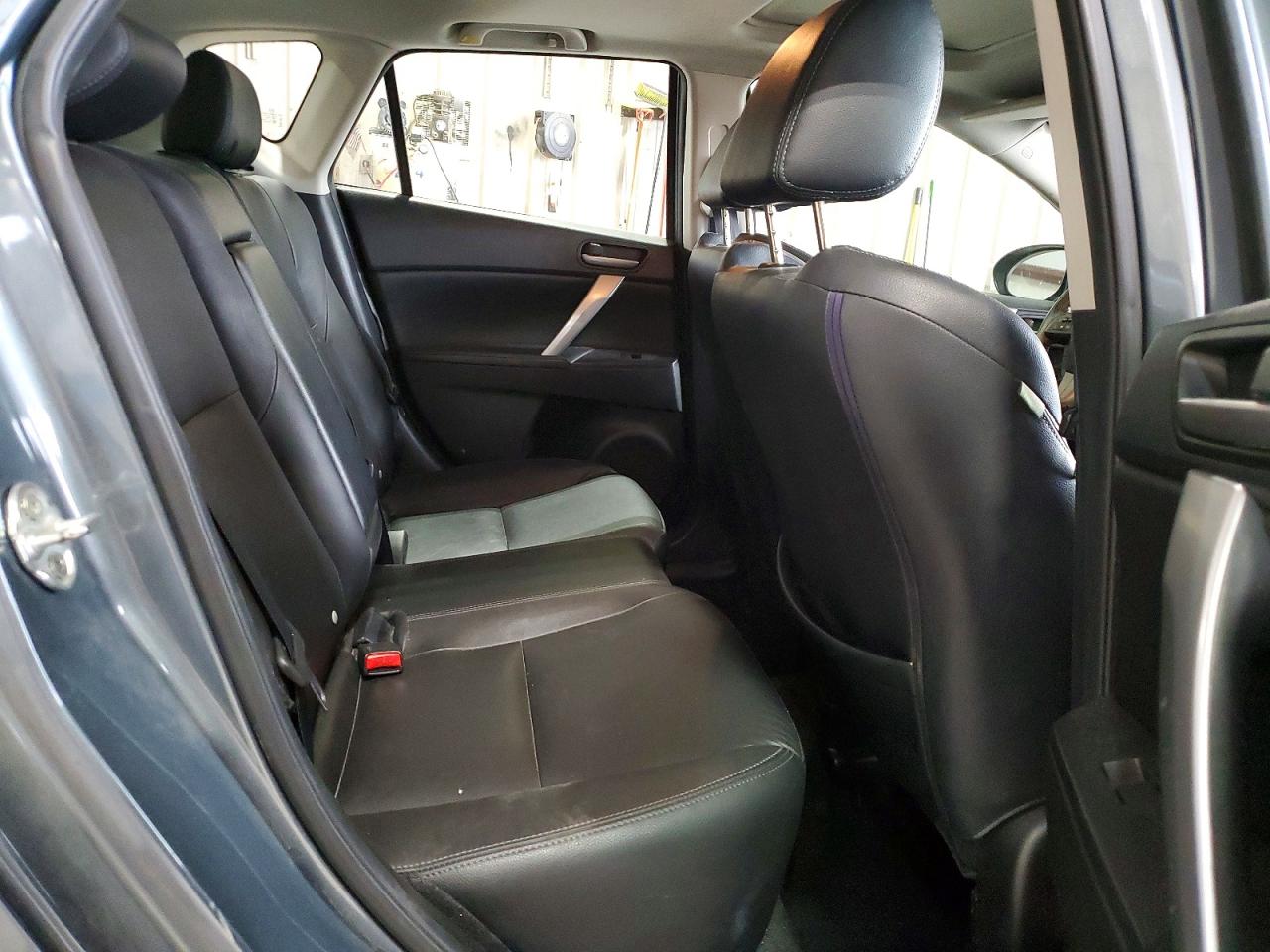 2012 MAZDA 3