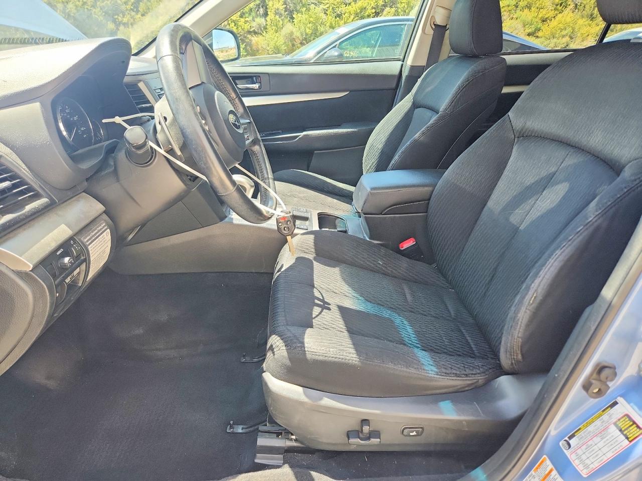 2011 SUBARU OUTBACK