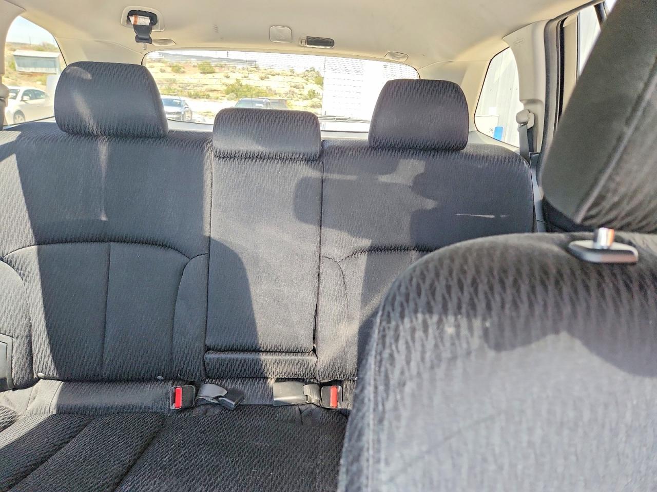 2011 SUBARU OUTBACK