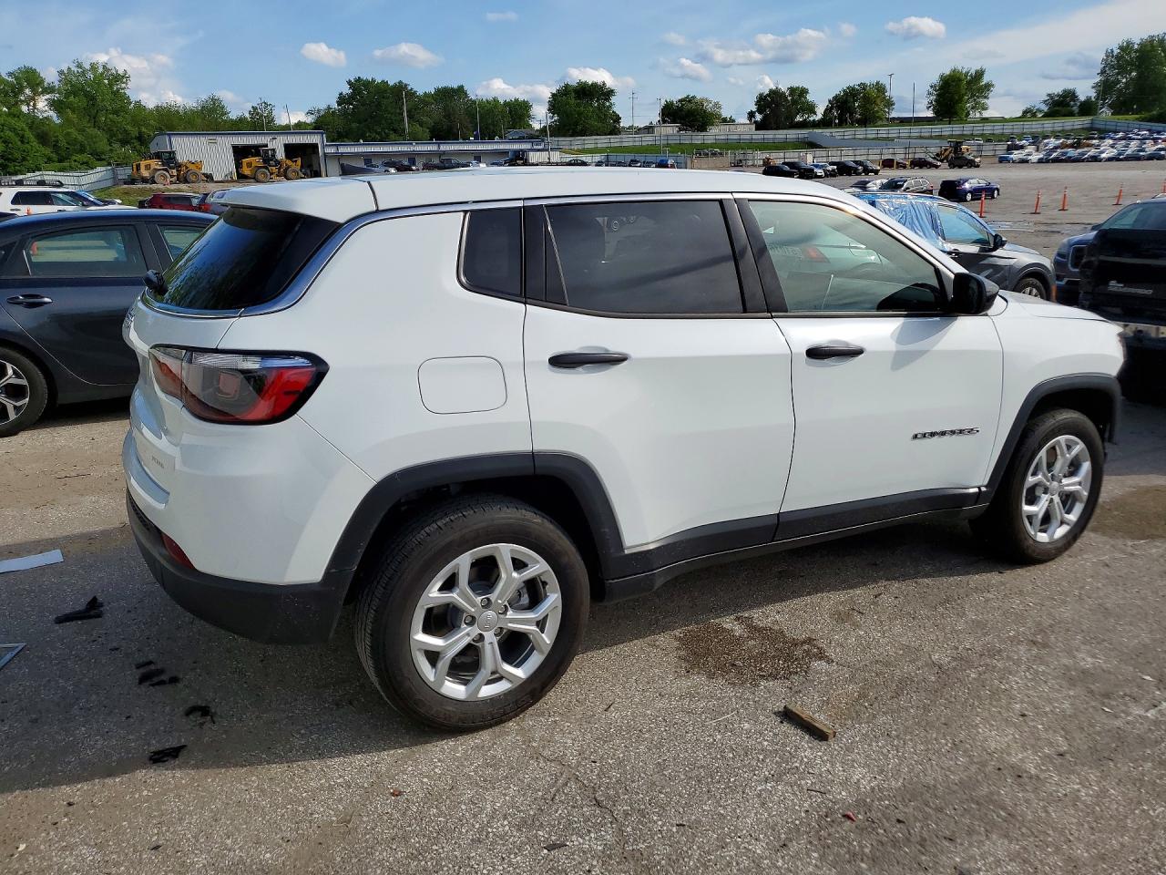 2024 JEEP COMPASS