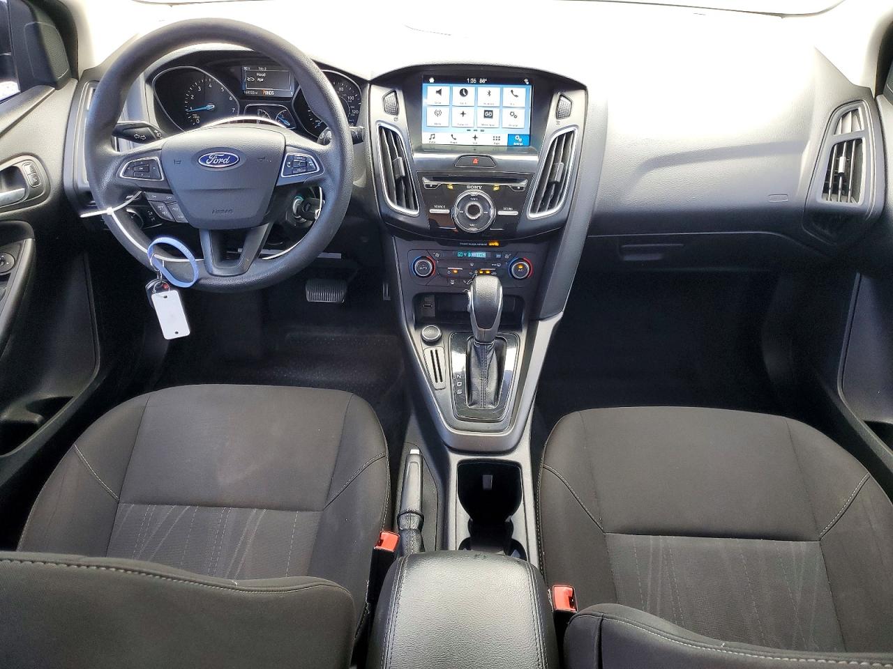 2017 FORD FOCUS