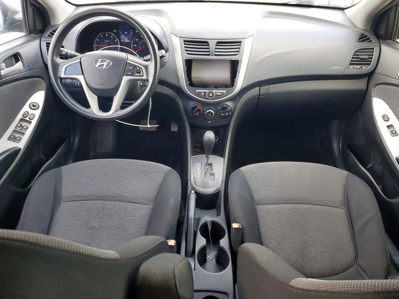 2013 HYUNDAI ACCENT