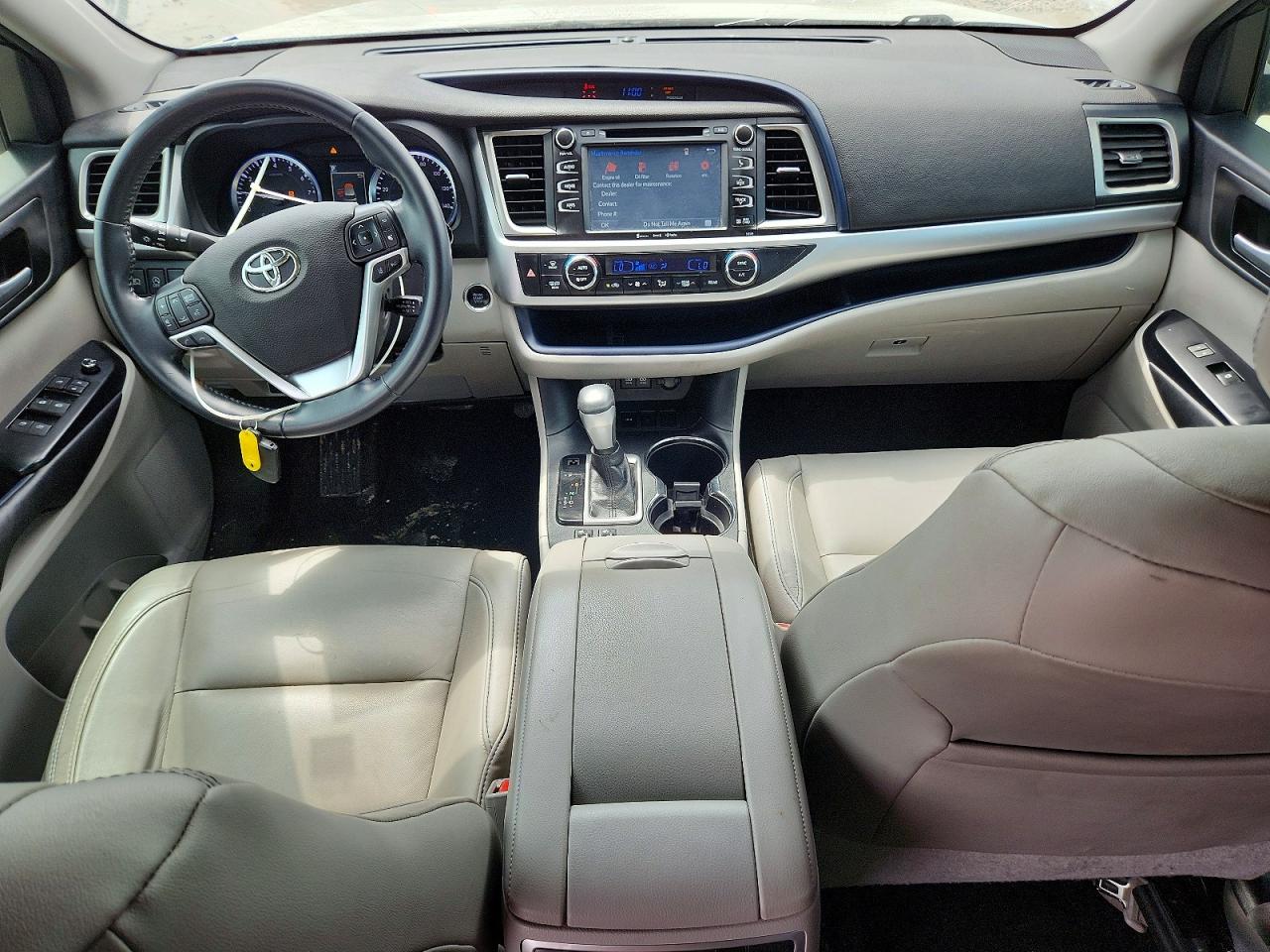 2017 TOYOTA HIGHLANDER