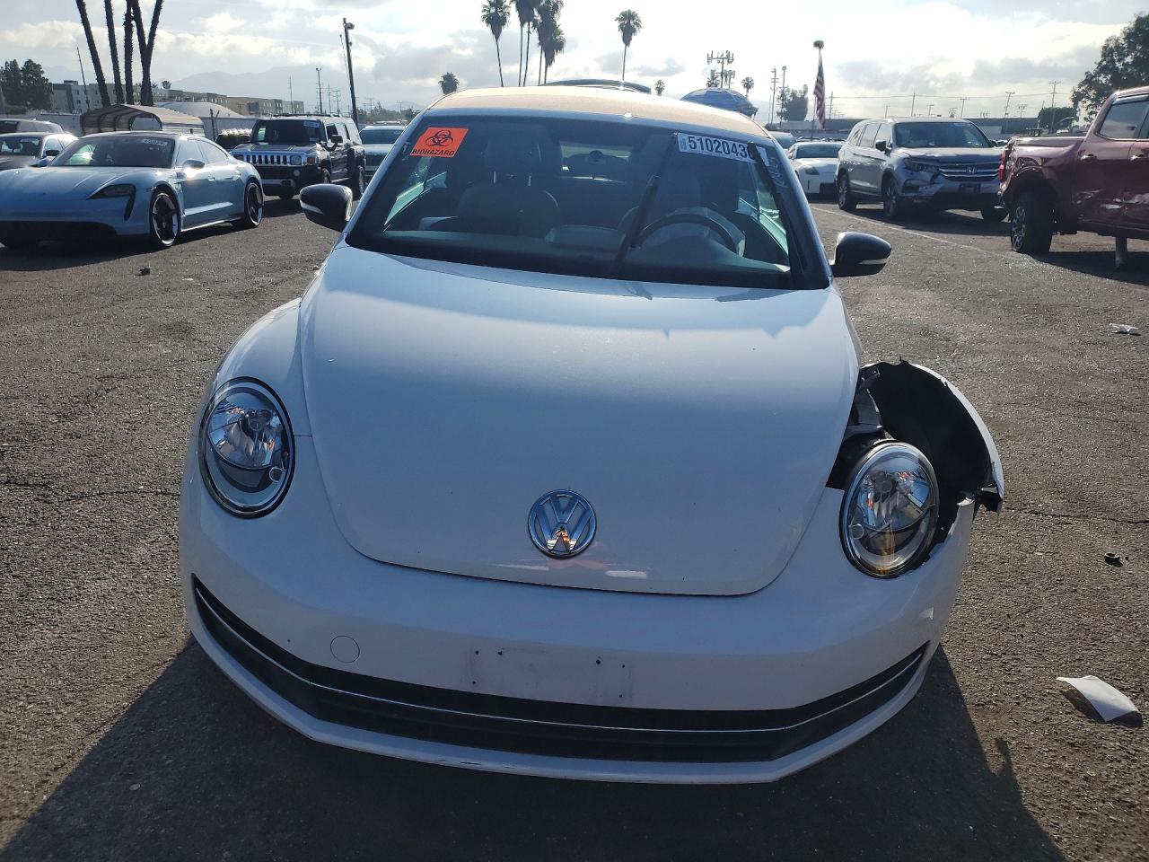 2013 VOLKSWAGEN BEETLE