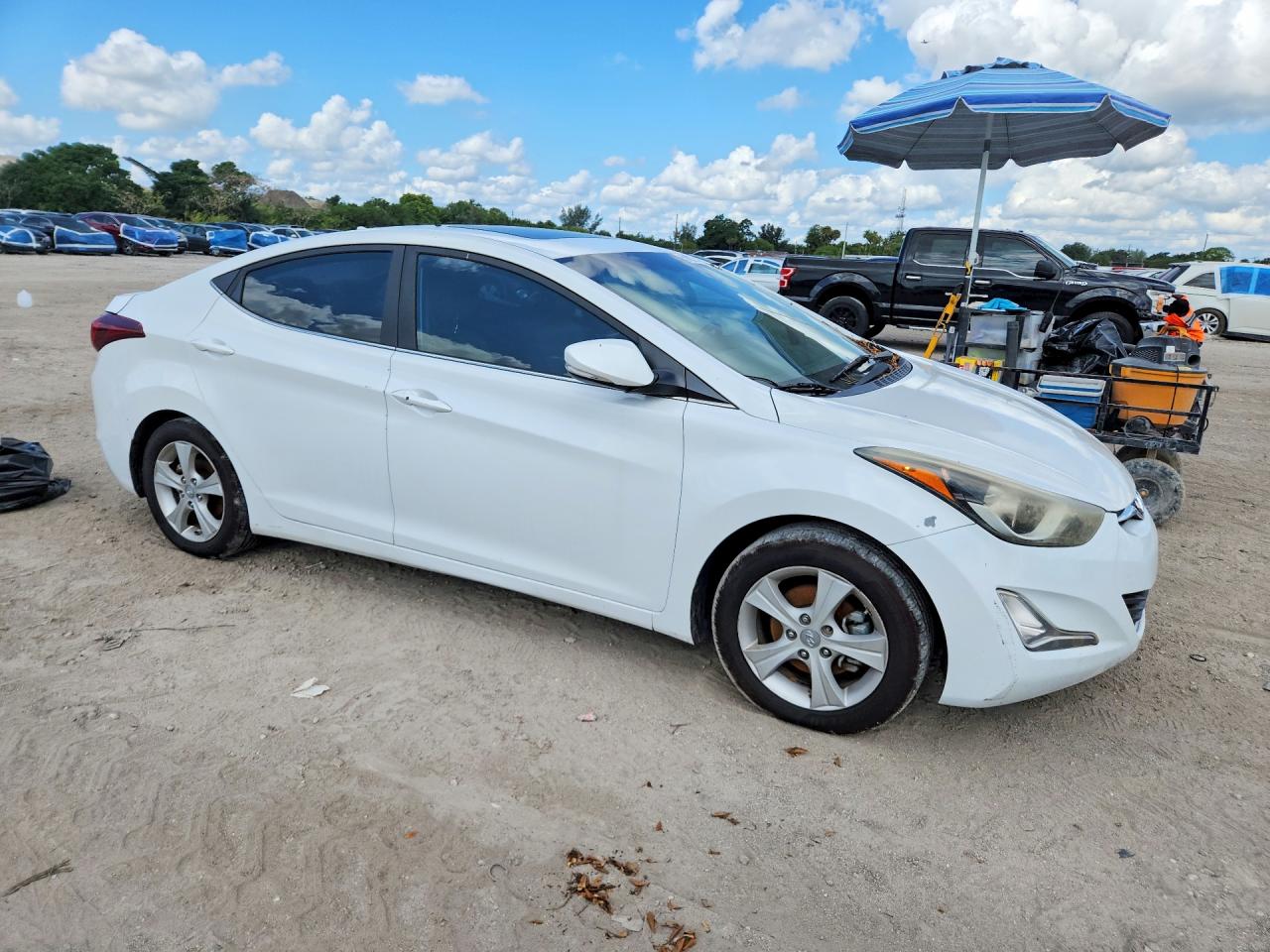 2016 HYUNDAI ELANTRA
