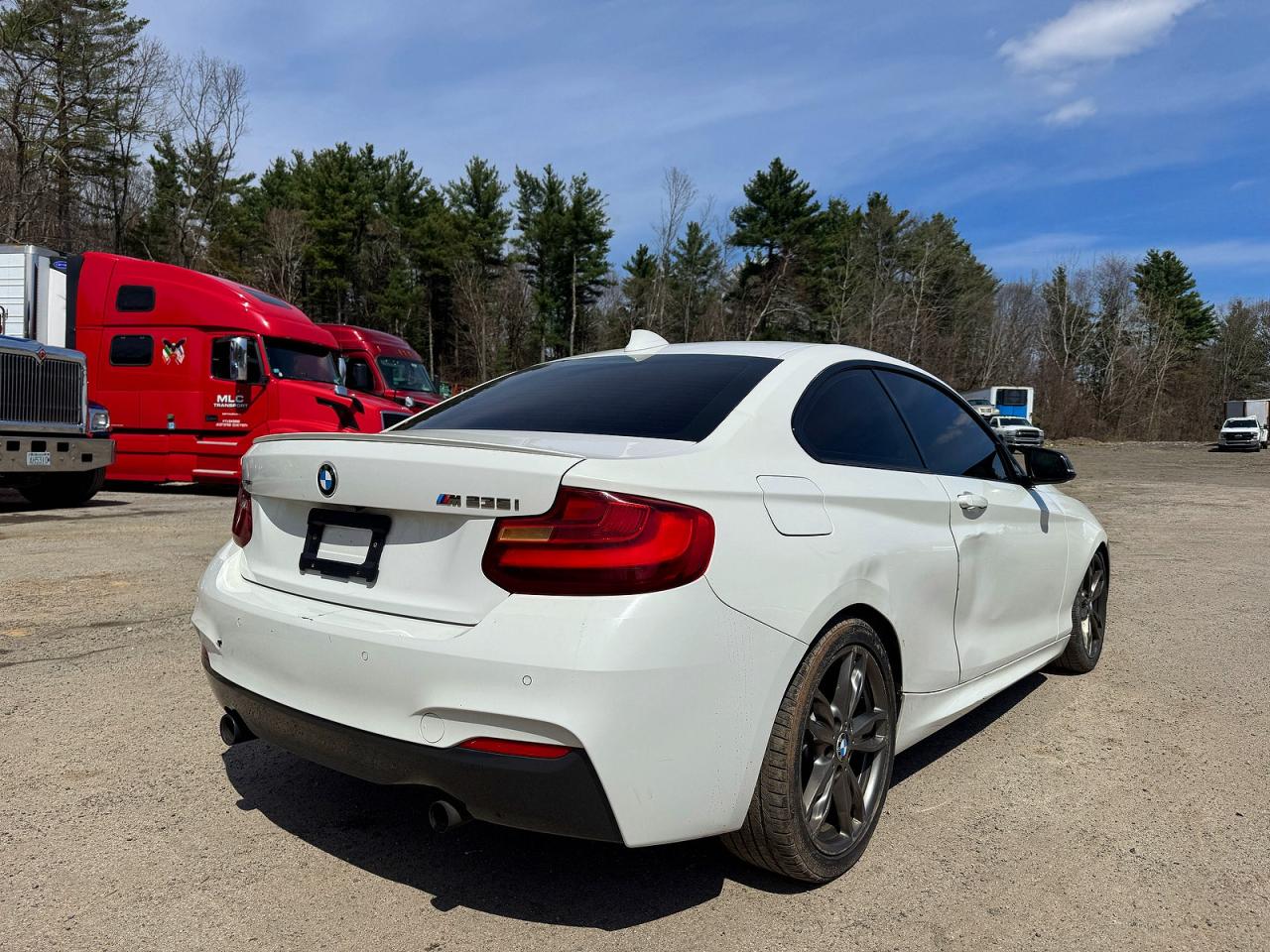 2016 BMW M2