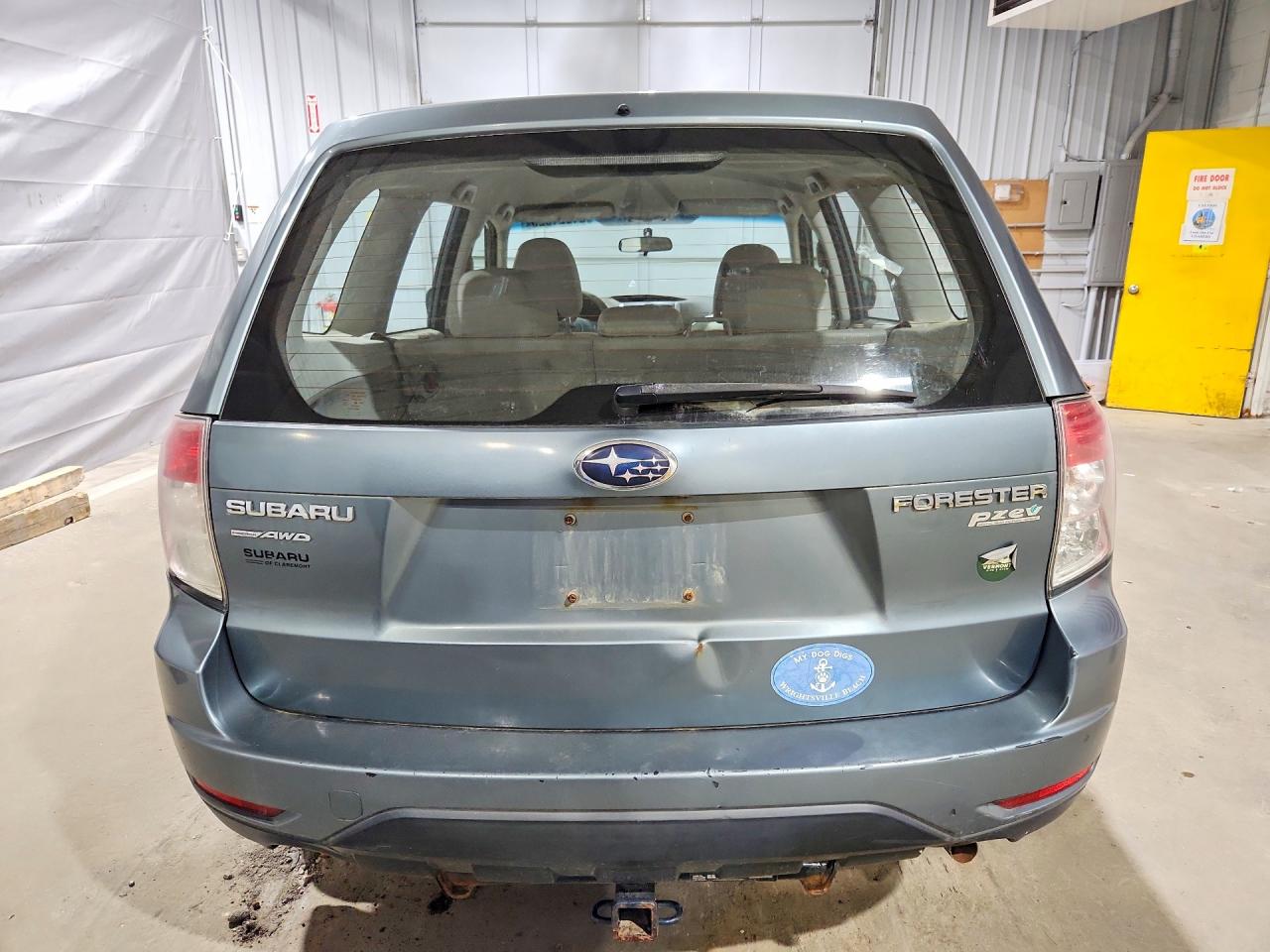 2010 SUBARU FORESTER