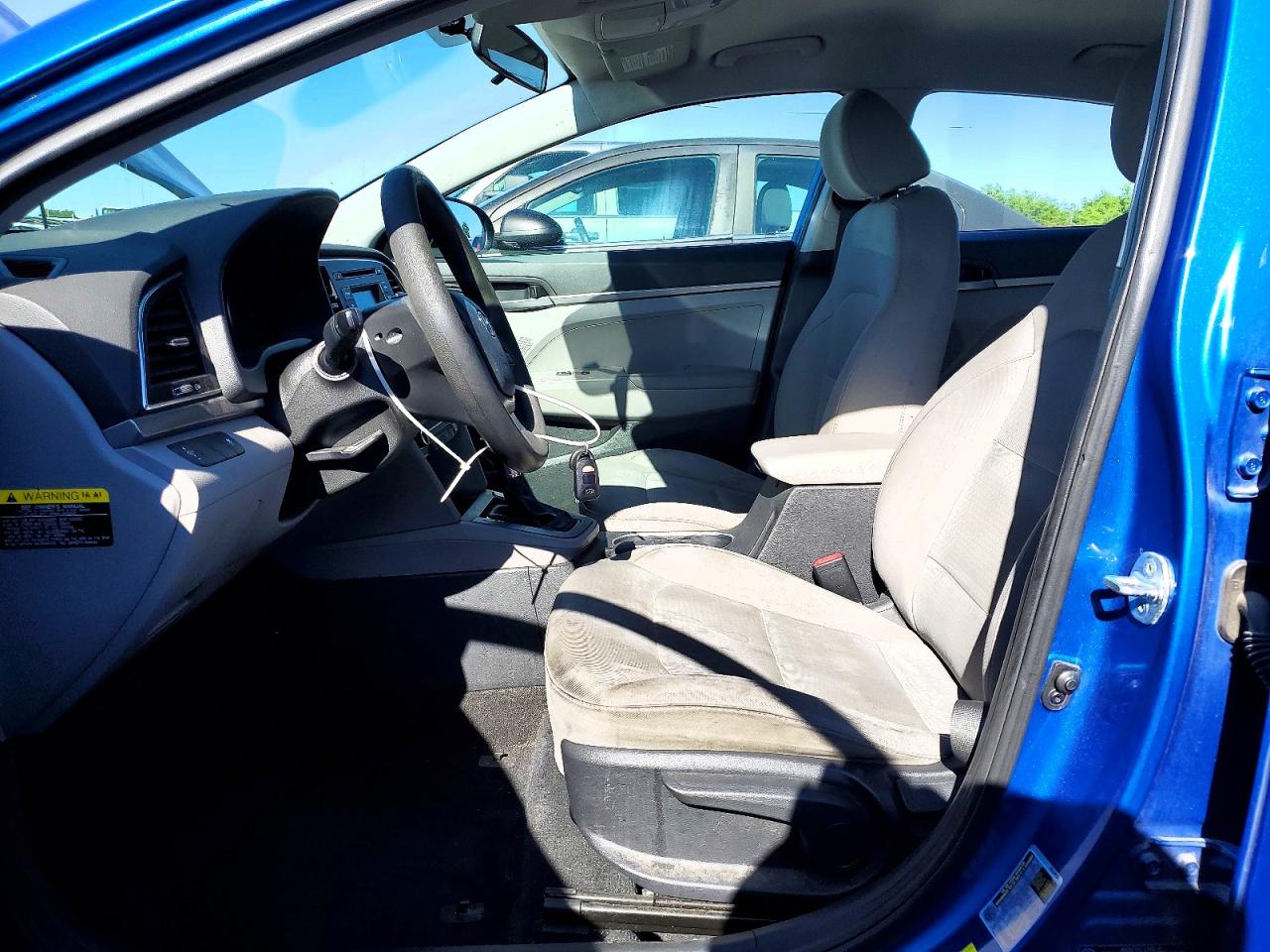 2017 HYUNDAI ELANTRA