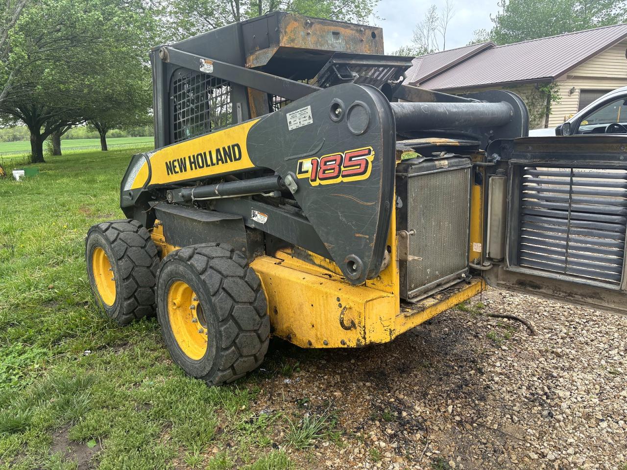 2007 NEWHOLLAND L185  Skid