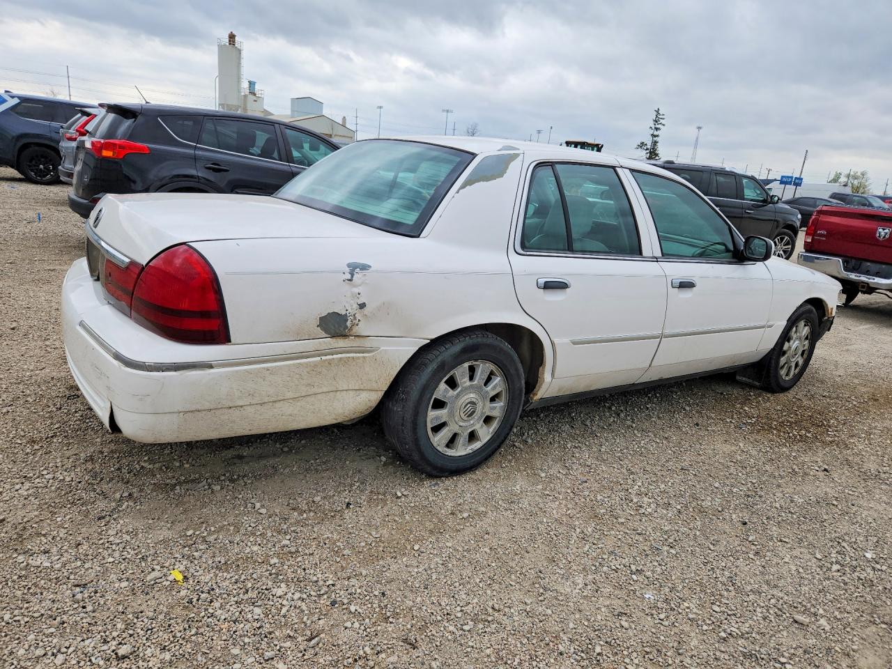 2003 MERCURY GRMARQUIS