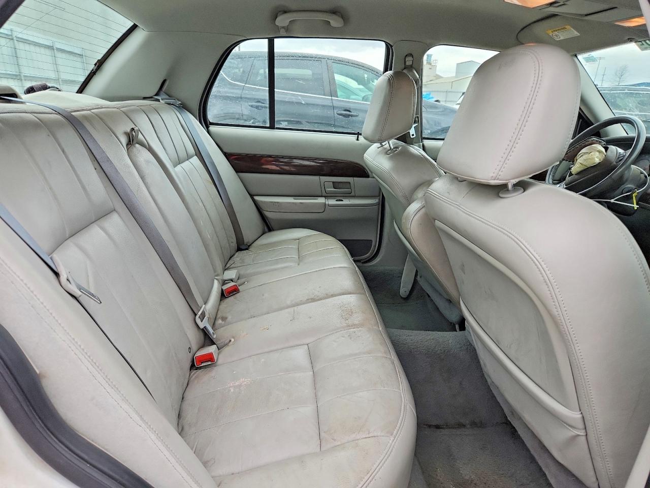2003 MERCURY GRMARQUIS
