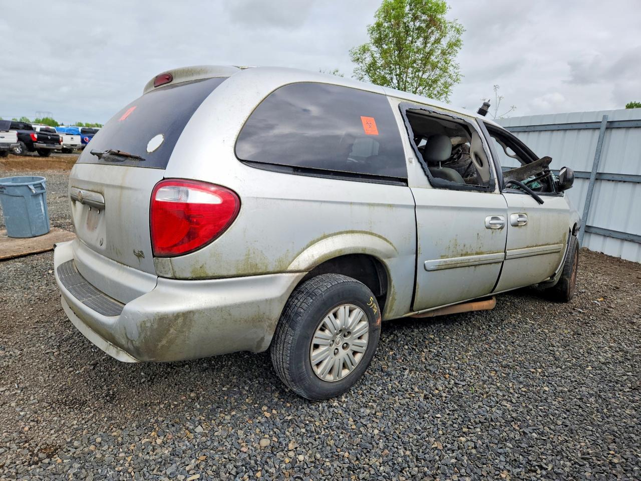 2007 CHRYSLER MINIVAN