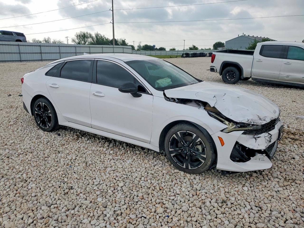 2024 KIA K5