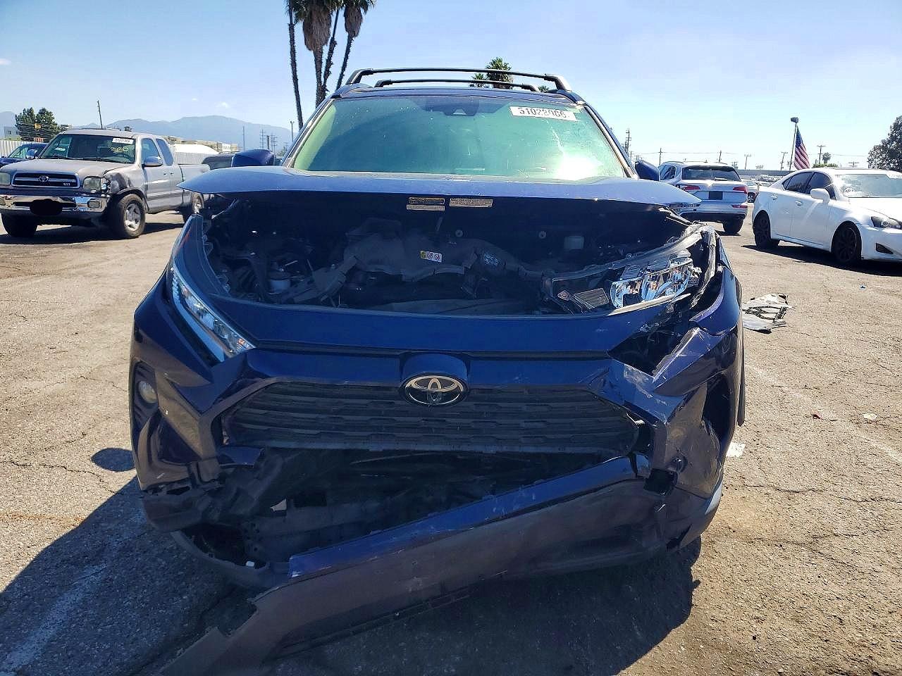 2020 TOYOTA RAV4