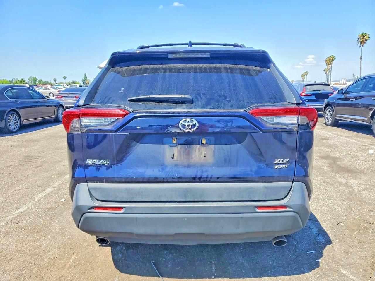 2020 TOYOTA RAV4
