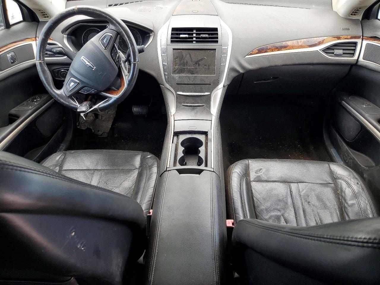 2013 LINCOLN TOWNHOUSE MKZ