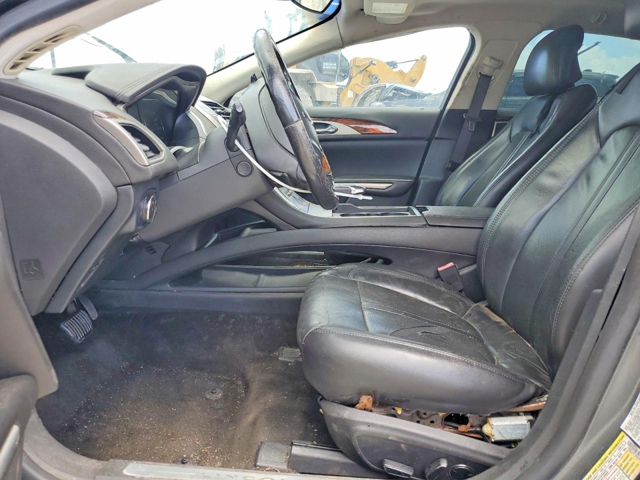 2013 LINCOLN TOWNHOUSE MKZ