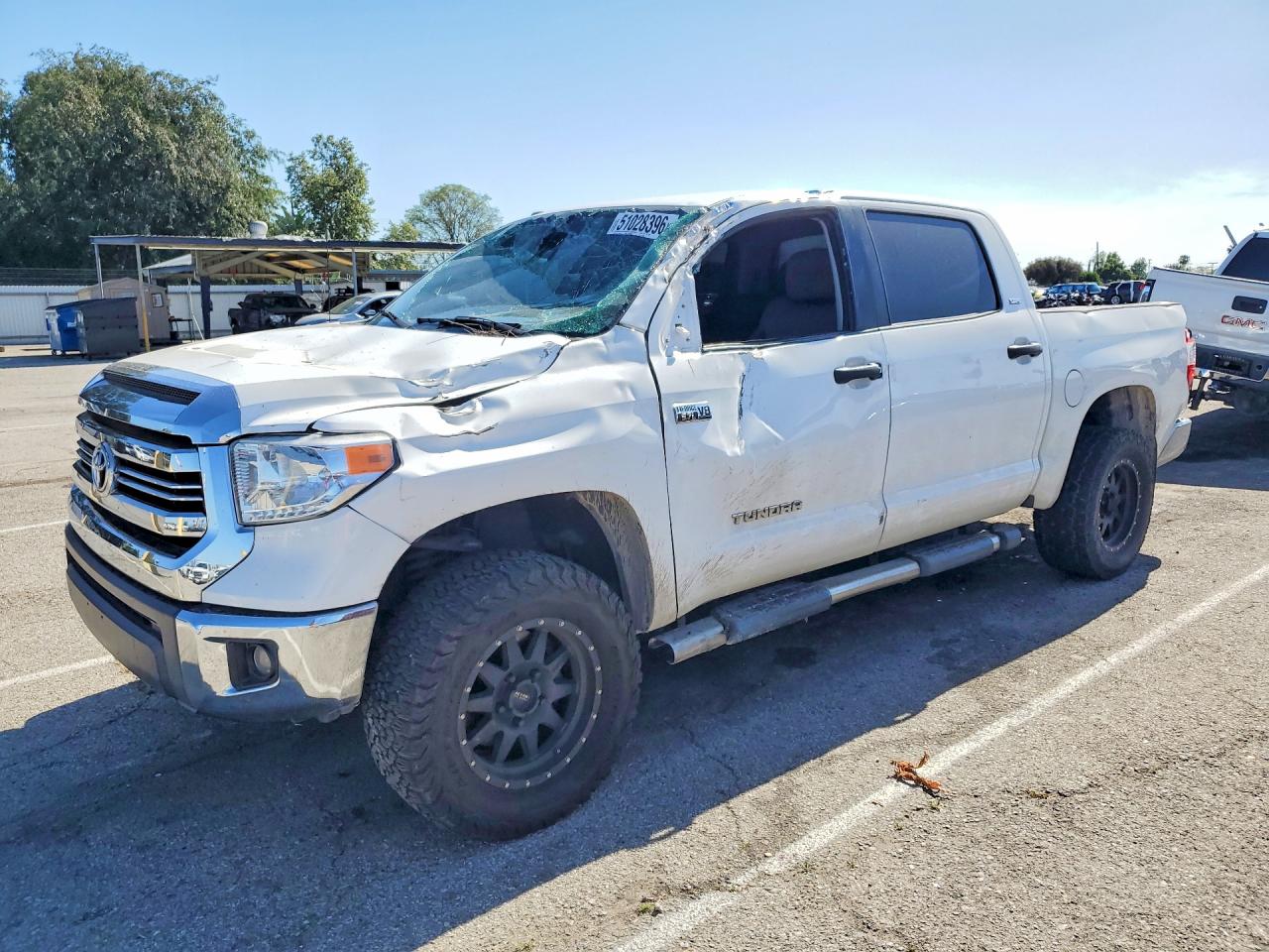 2017 TOYOTA TUNDRA