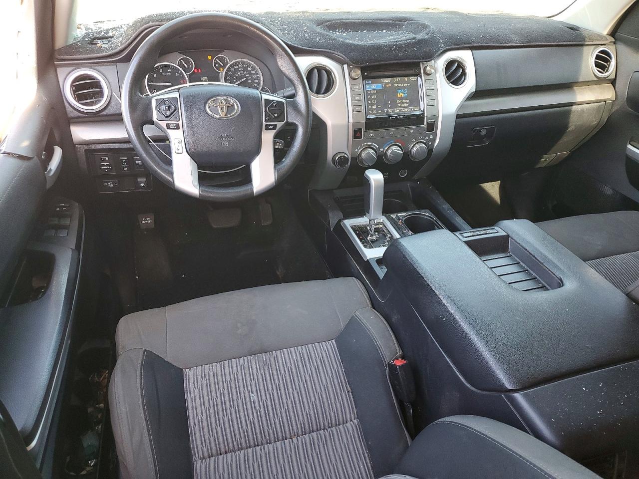 2017 TOYOTA TUNDRA