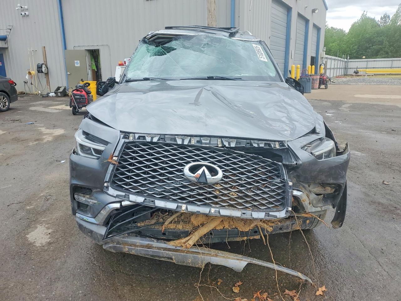 2021 INFINITI QX80