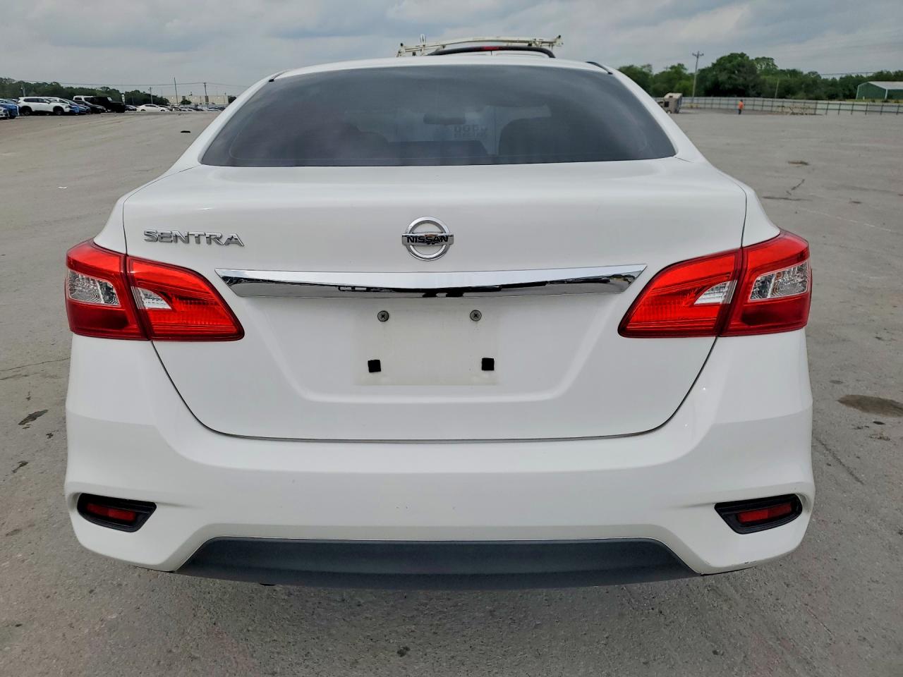 2016 NISSAN SENTRA